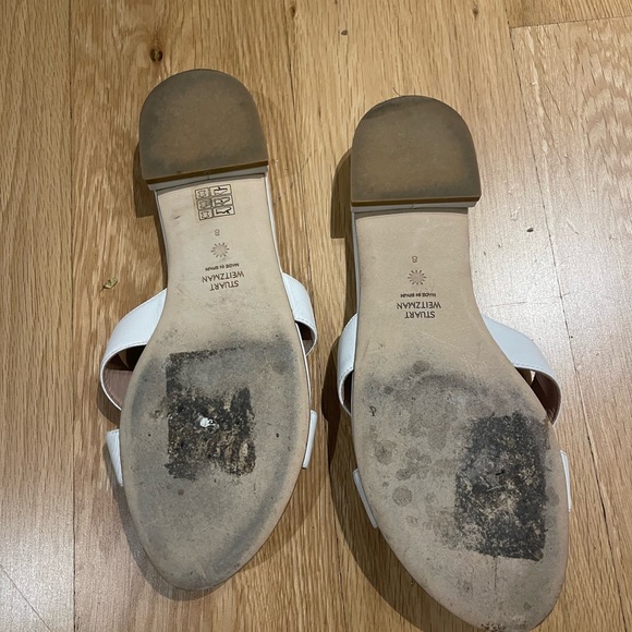 Stuart Weitzman white leather sandals - Picture 2 of 2